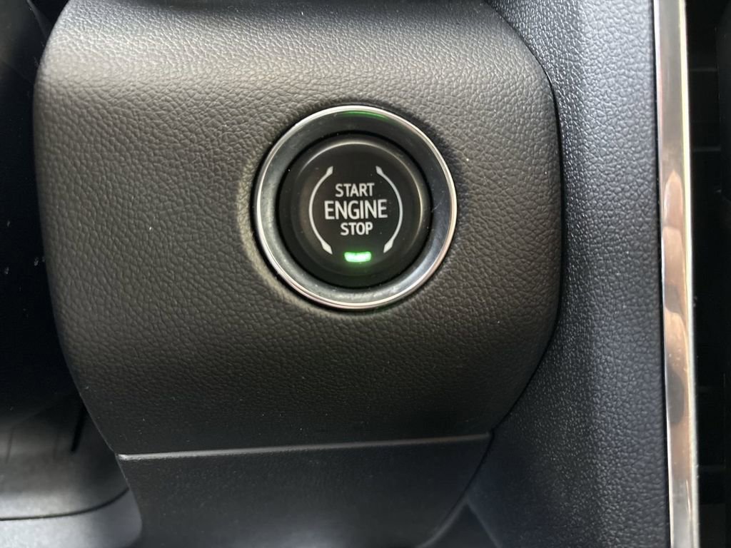 Certified 2025 GMC Acadia Elevation image 17