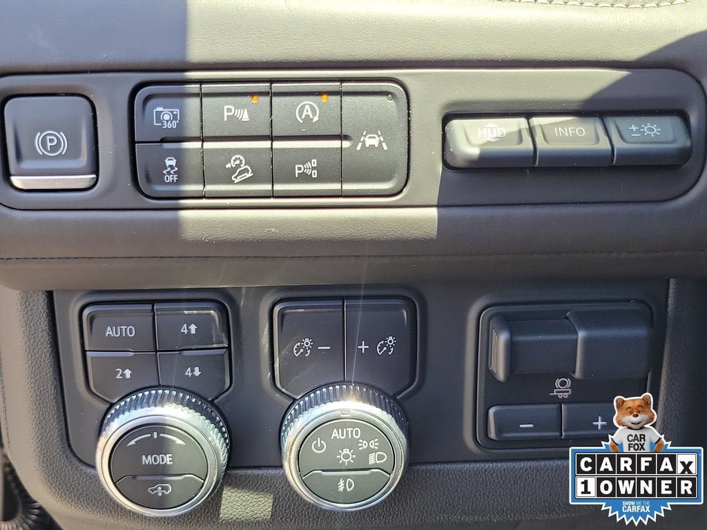 Used 2023 GMC Yukon Denali Ultimate AWD/4WD image 21