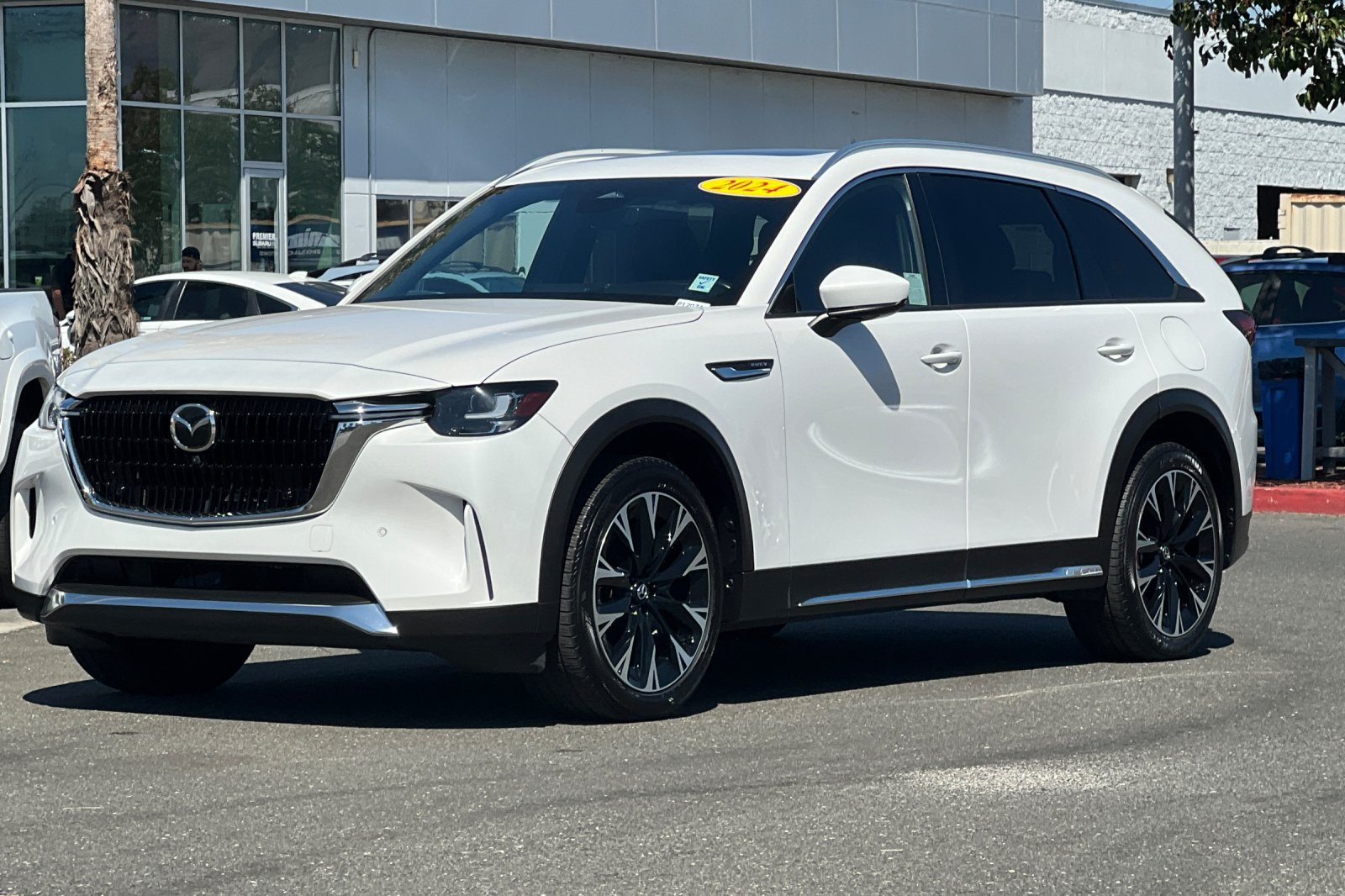 Used 2024 MAZDA CX-90 Plug-In Hybrid w/ Premium Plus AWD/4WD image 8