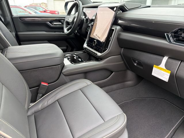 New 2026 GMC Yukon XL Elevation w/ Elevation Premium Package AWD/4WD image 21