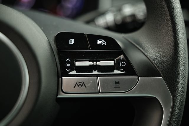 Used 2023 Hyundai Tucson SEL image 32