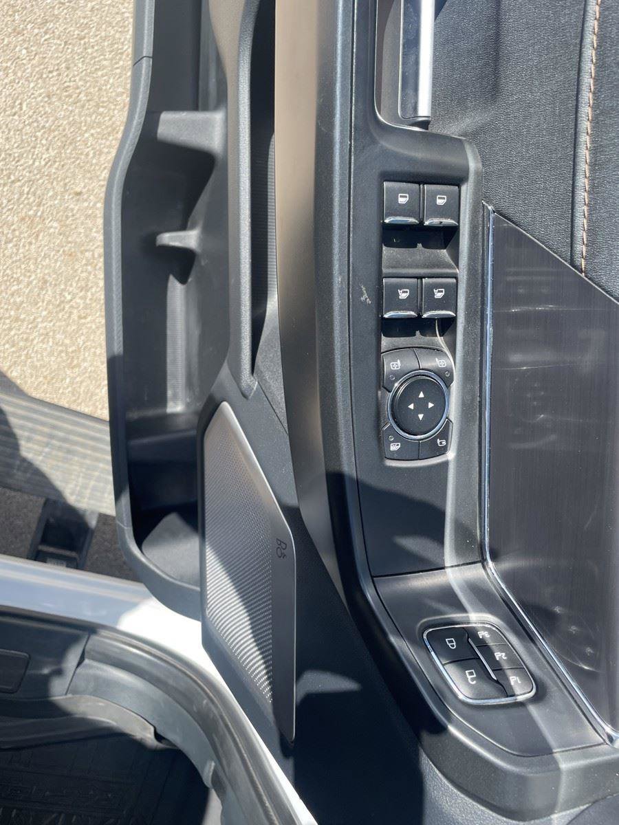 Used 2023 Ford F150 Raptor image 11