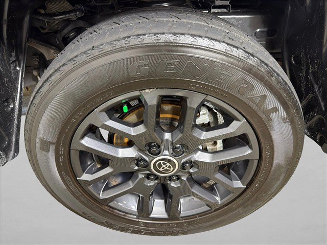 Used 2024 Toyota Tundra Platinum AWD/4WD image 20