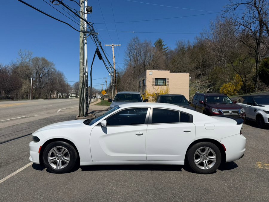 Used 2019 Dodge Charger SXT w/ Leather Interior Group image 7