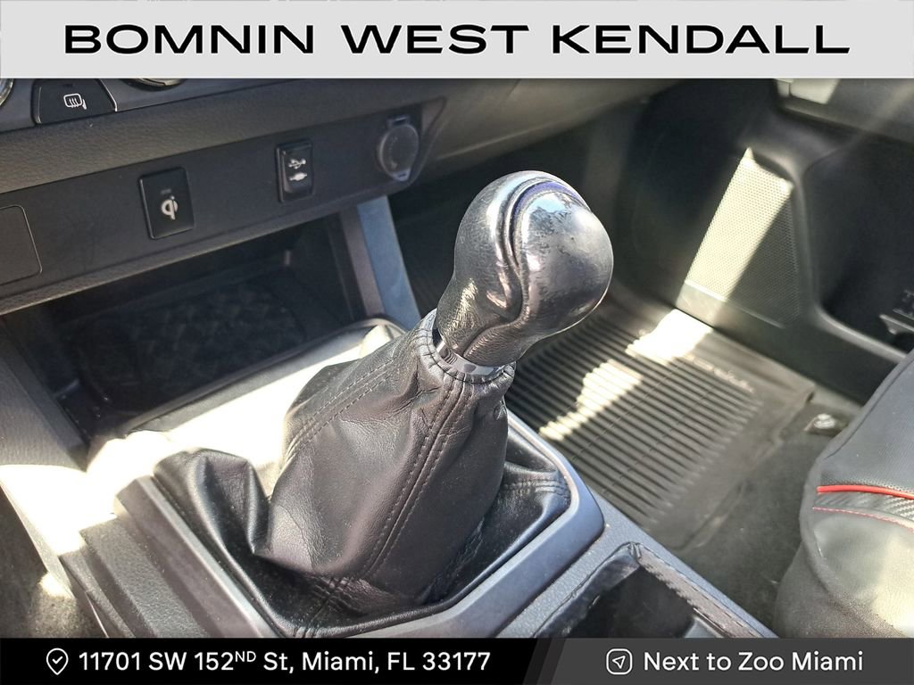 Used 2017 Toyota Tacoma SR image 23