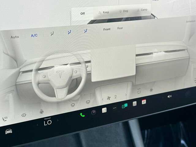 Used 2024 Tesla Model Y Performance image 25