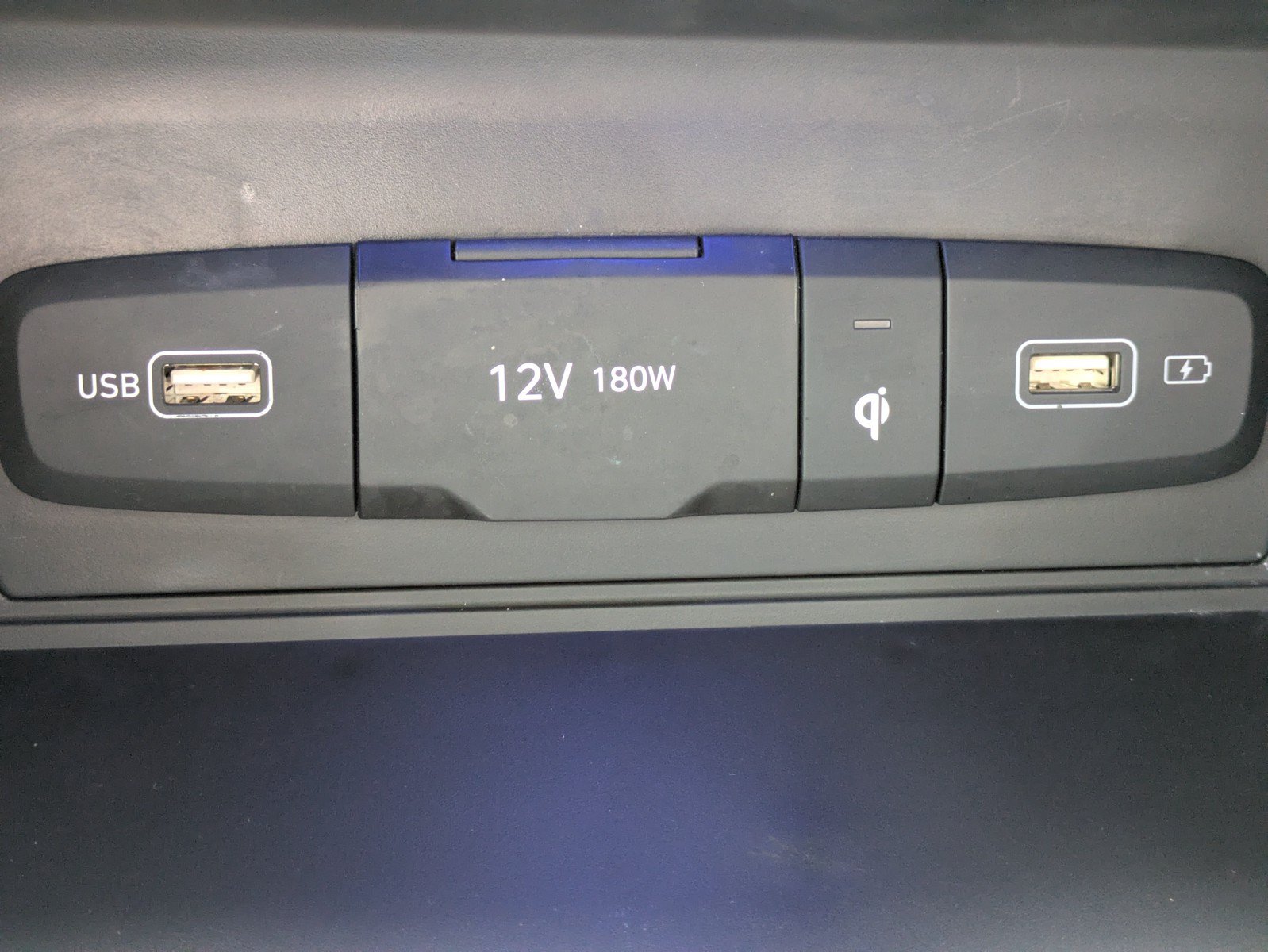 Used 2023 Hyundai Tucson Limited AWD/4WD image 29