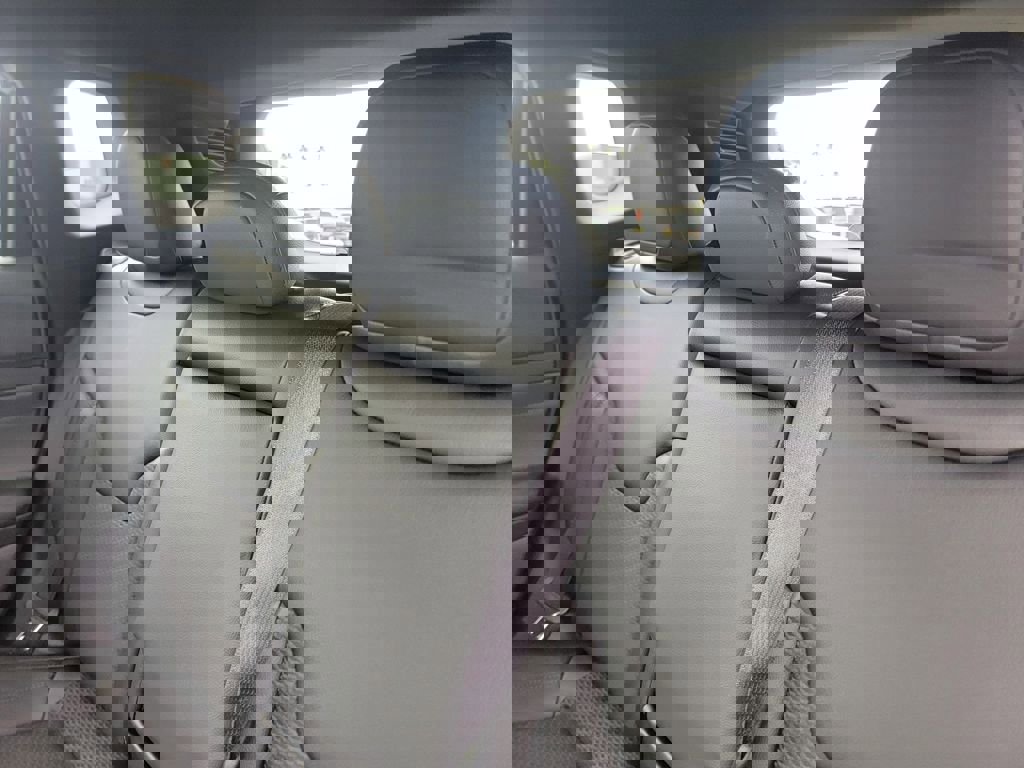 New 2026 Jeep Compass Latitude image 10