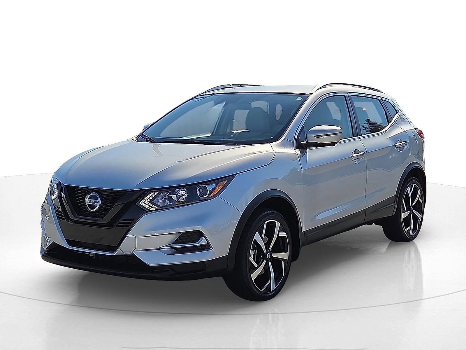 Used 2022 Nissan Rogue Sport SL video 2