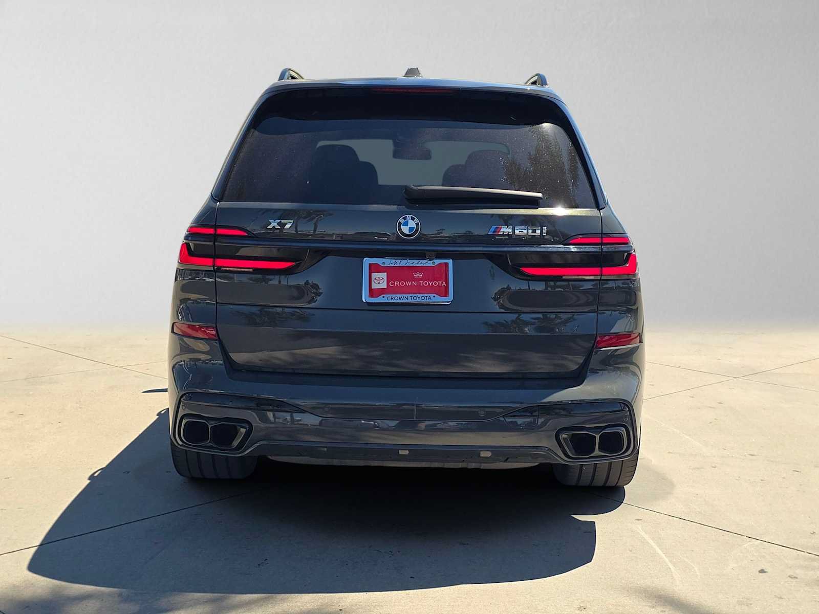 Used 2024 BMW X7 M60i w/ Executive Package AWD/4WD image 4