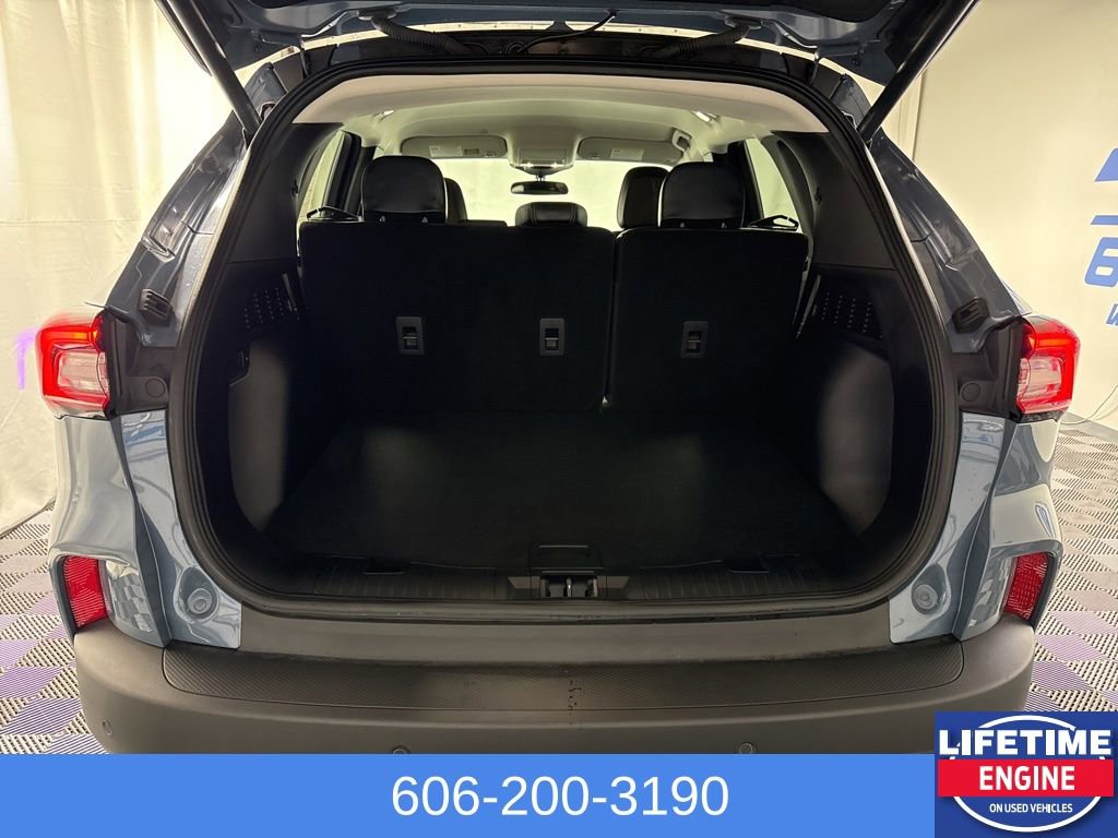 Used 2024 Ford Escape SE image 10