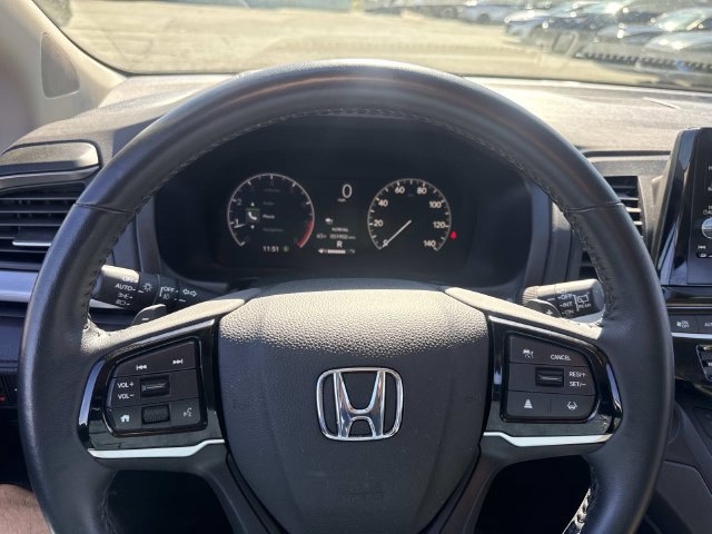 Used 2025 Honda Odyssey EX-L image 25