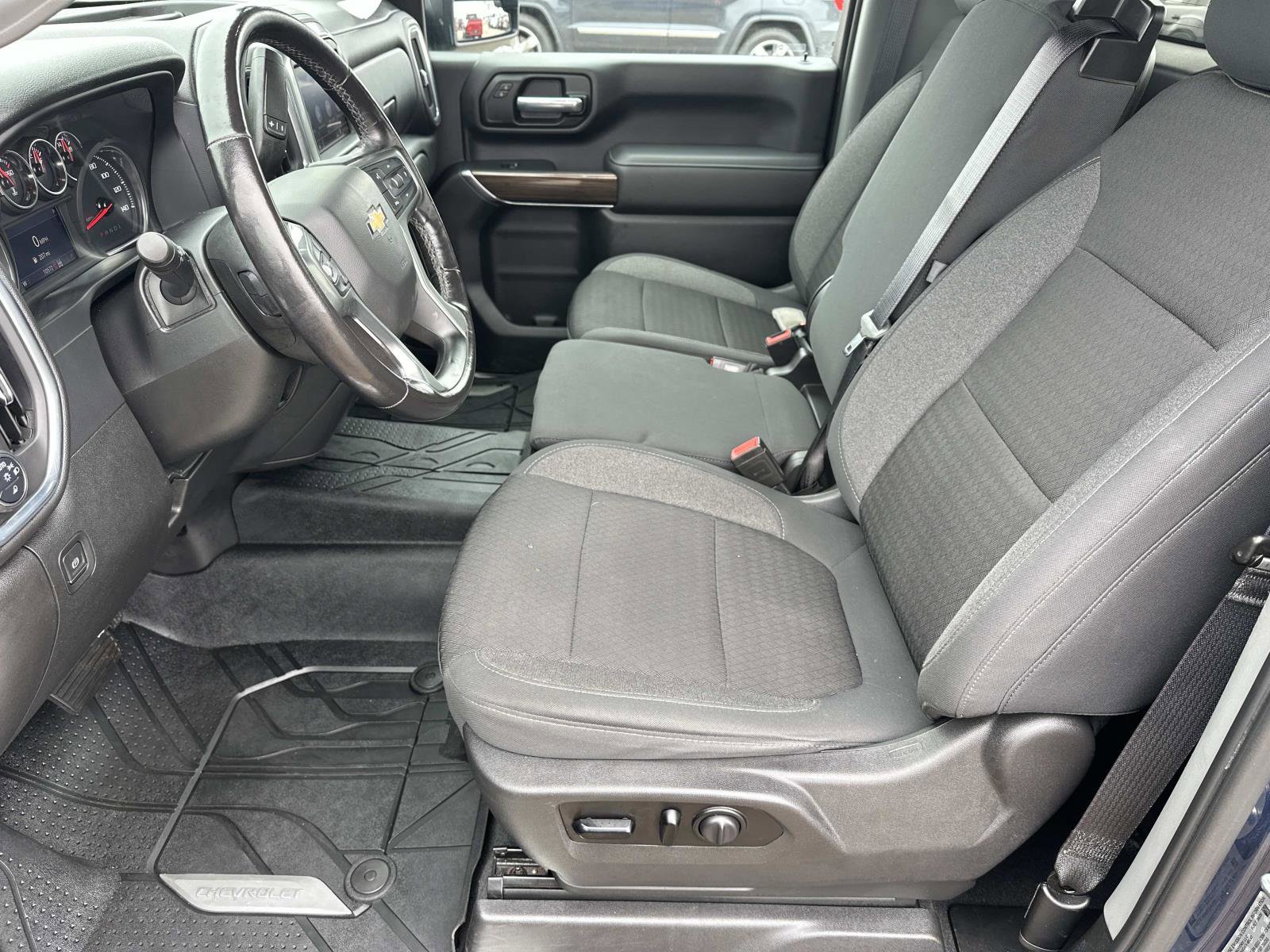 Certified 2020 Chevrolet Silverado 2500 LT w/ Convenience Package image 18