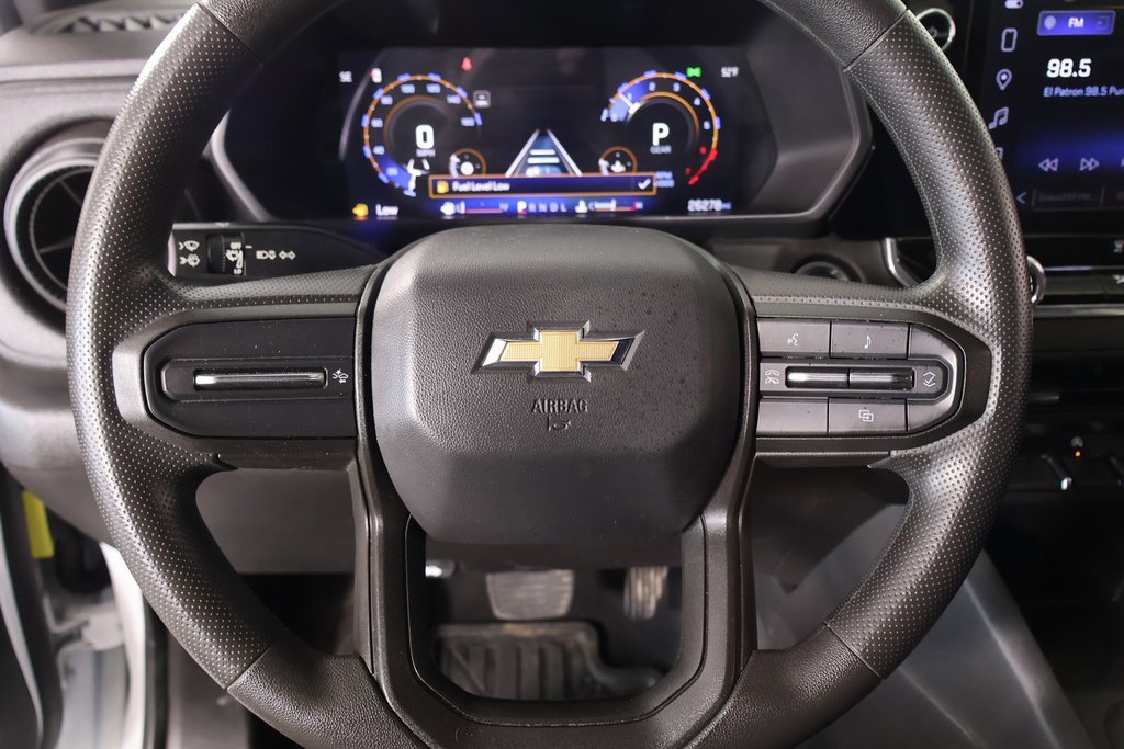 Used 2024 Chevrolet Colorado W/T image 3