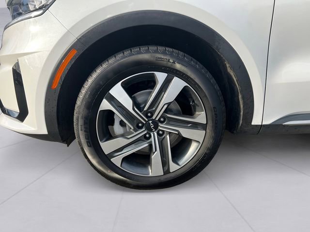 Used 2024 Kia Sorento EX image 9
