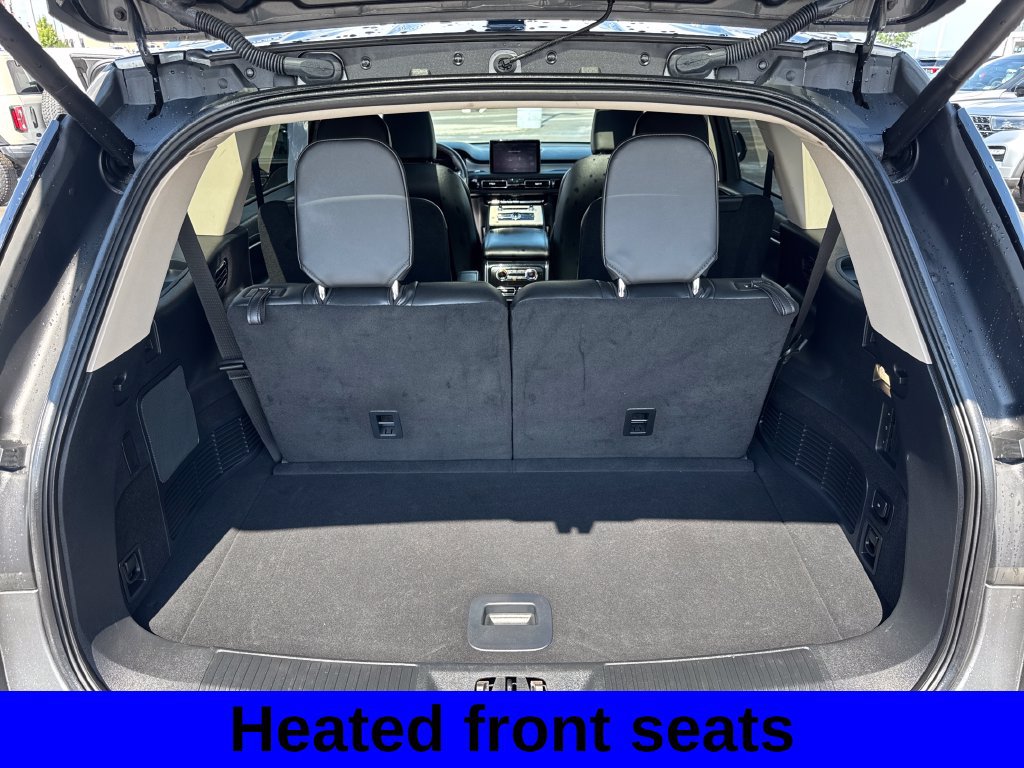 Used 2023 Lincoln Aviator AWD w/ Premium Package image 25