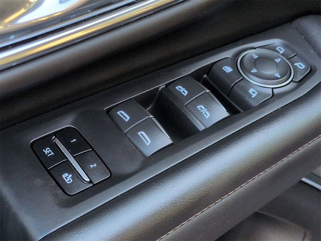 Used 2023 Chevrolet Tahoe High Country image 21