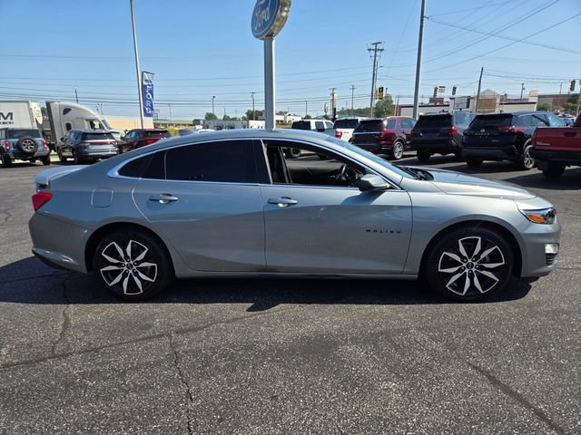 Used 2023 Chevrolet Malibu RS FWD image 9