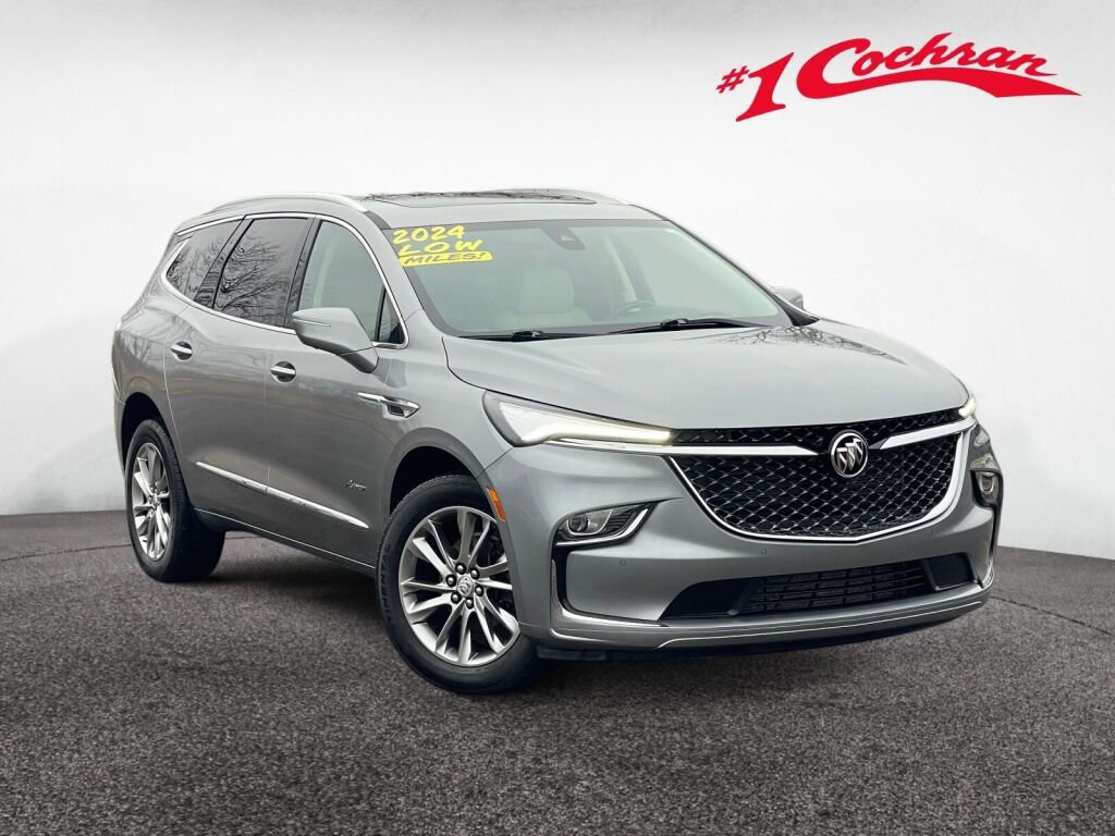 Used 2024 Buick Enclave Avenir w/ Trailering Package, 5000 lbs. image 1