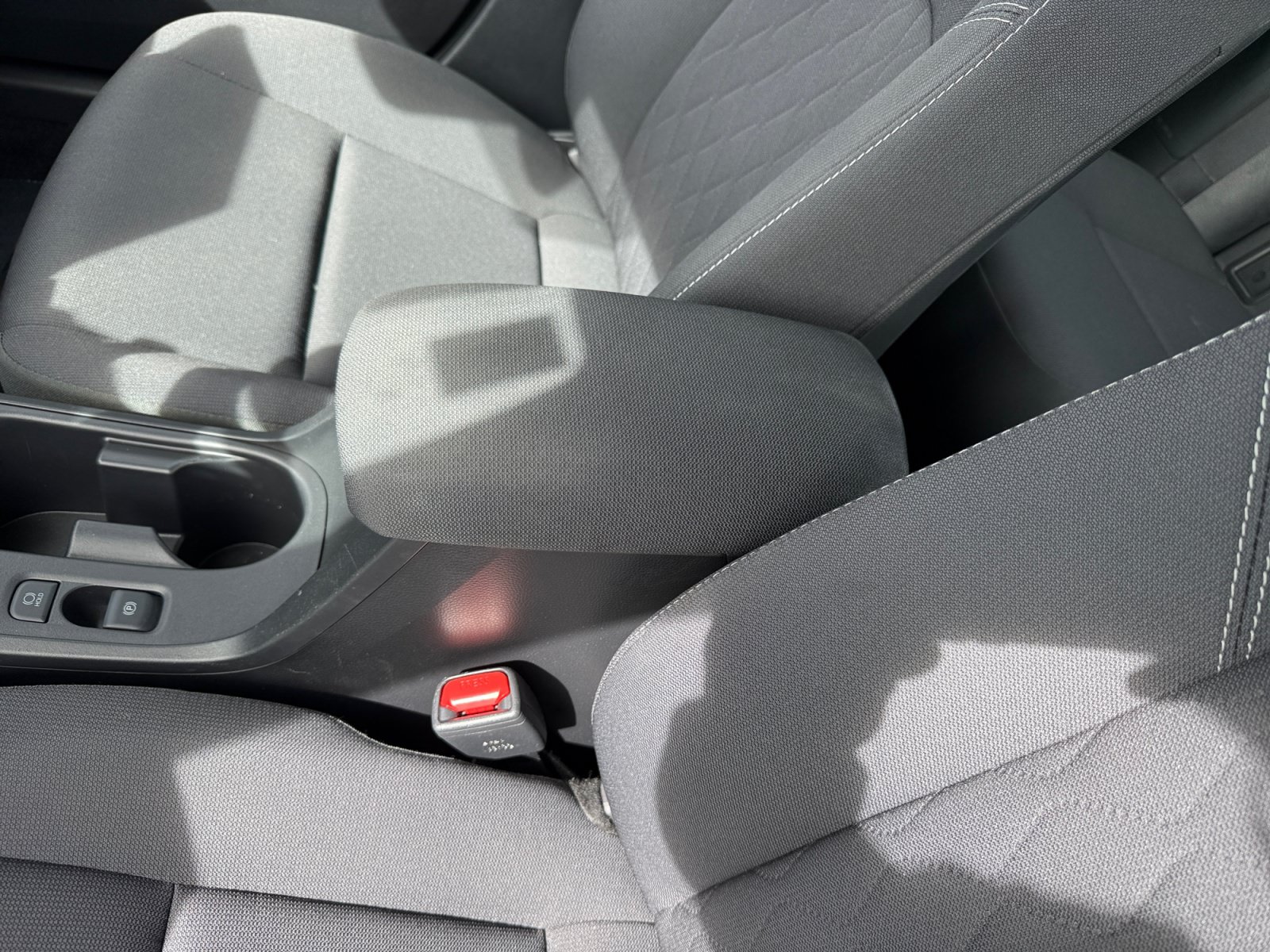 Used 2024 Toyota Corolla LE w/ LE Convenience Package FWD image 14