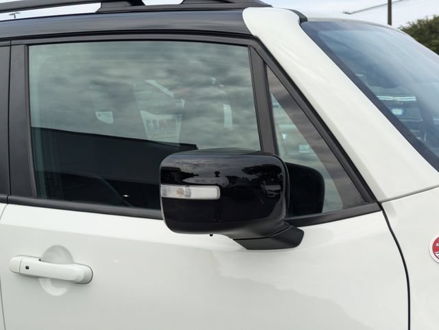 Used 2023 Jeep Renegade Trailhawk w/ Sun/Sound Group AWD/4WD image 12