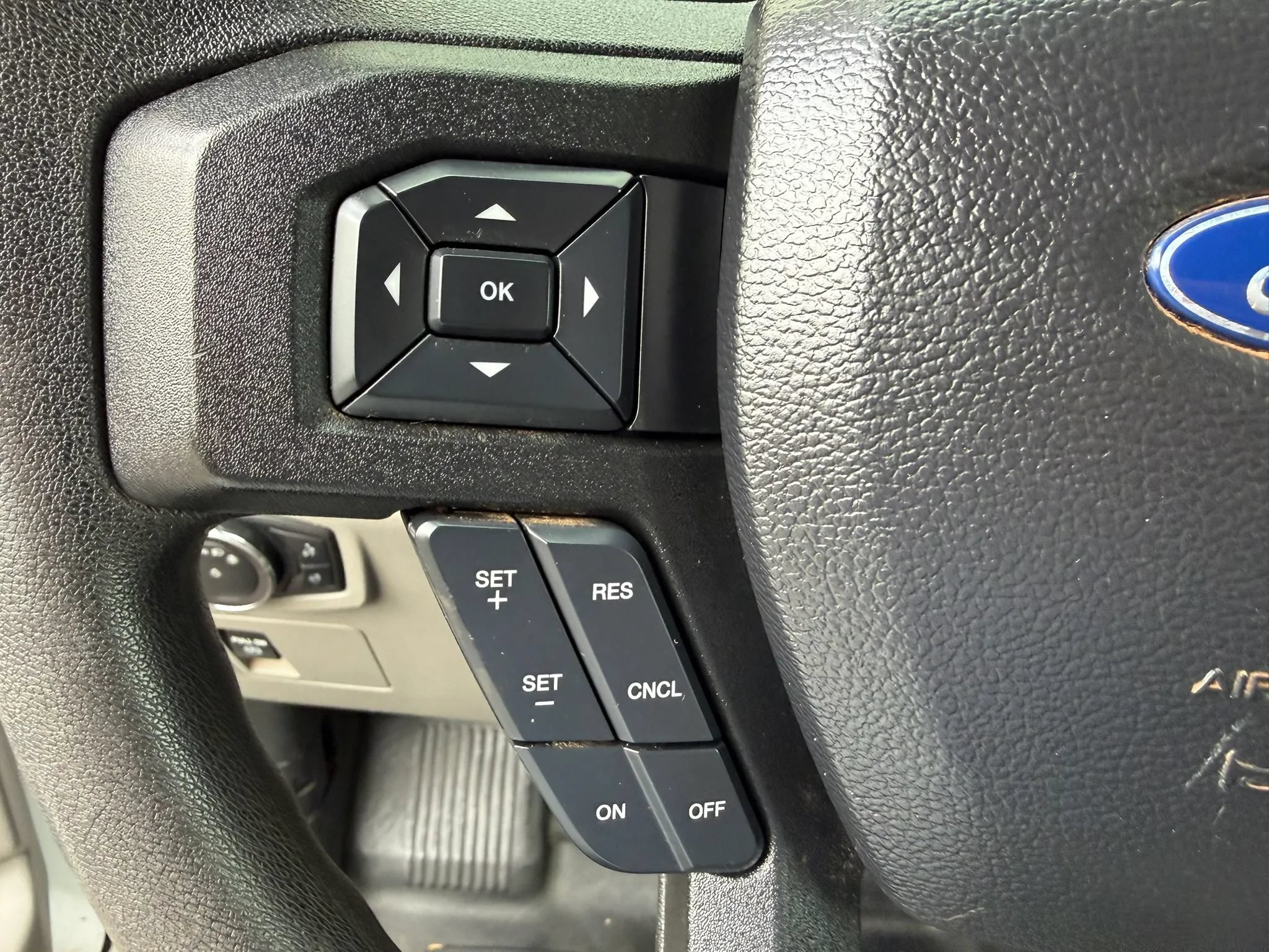 Used 2018 Ford F150 XL w/ Equipment Group 101A Mid AWD/4WD image 37