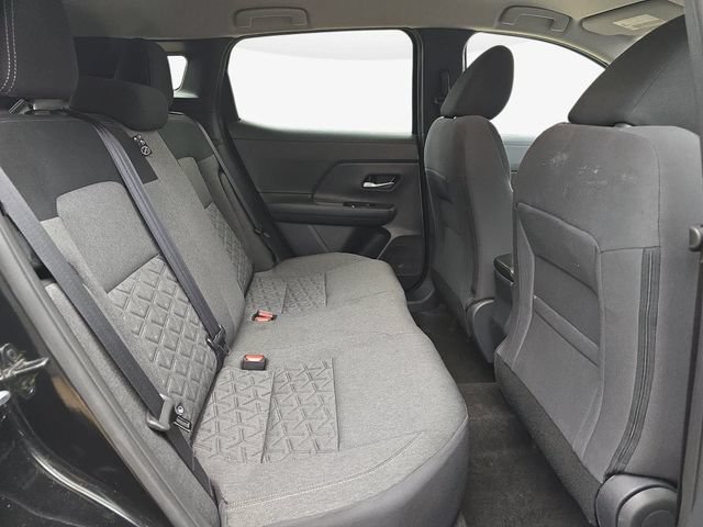Used 2026 Nissan Kicks SV FWD image 35