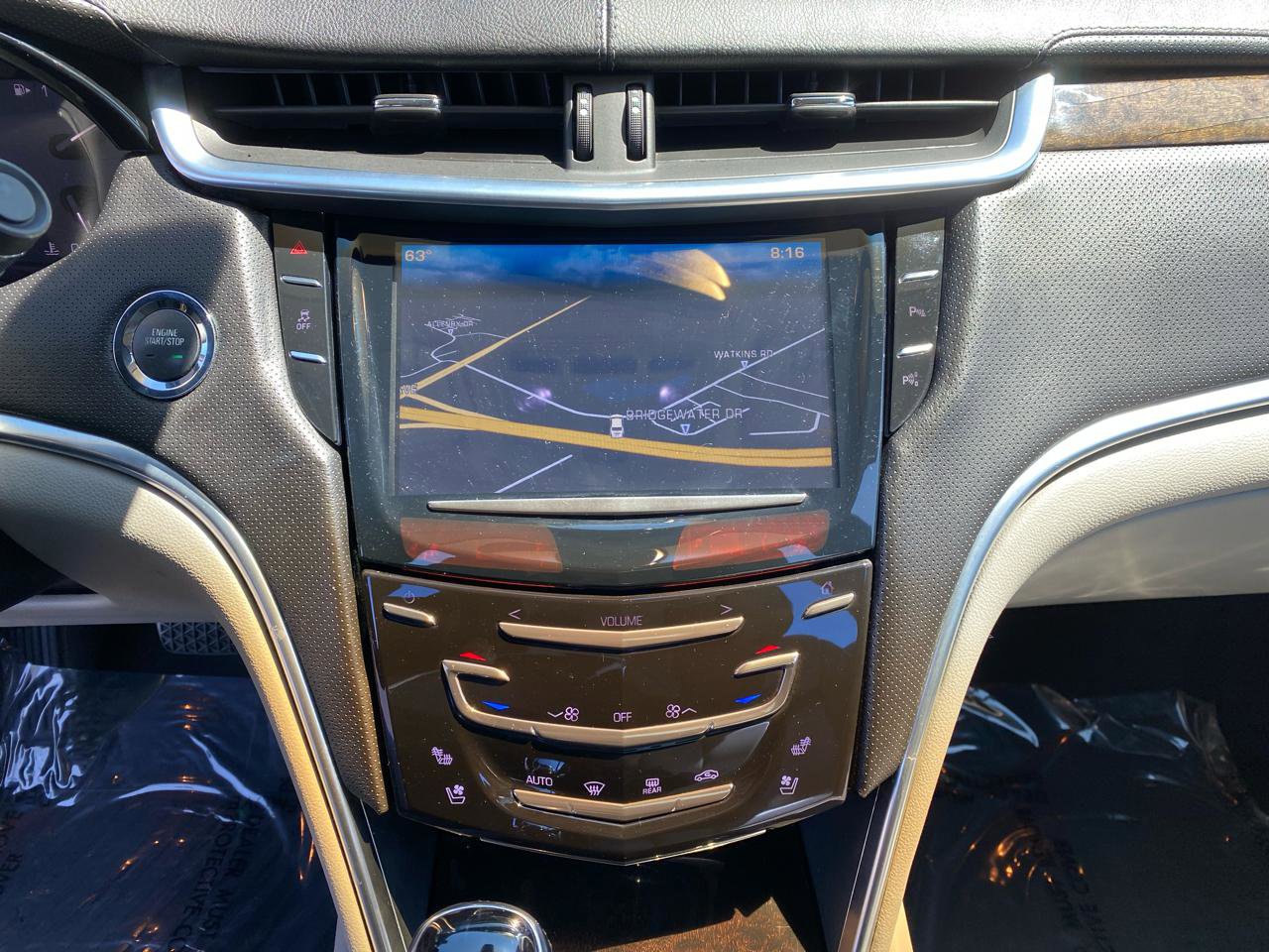 Used 2013 Cadillac XTS Luxury FWD image 36