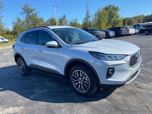 New 2026 Ford Escape SE image 10