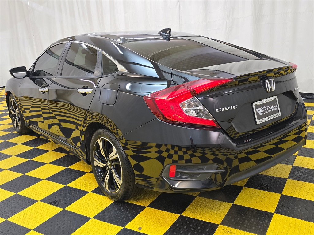 Used 2016 Honda Civic Touring image 5
