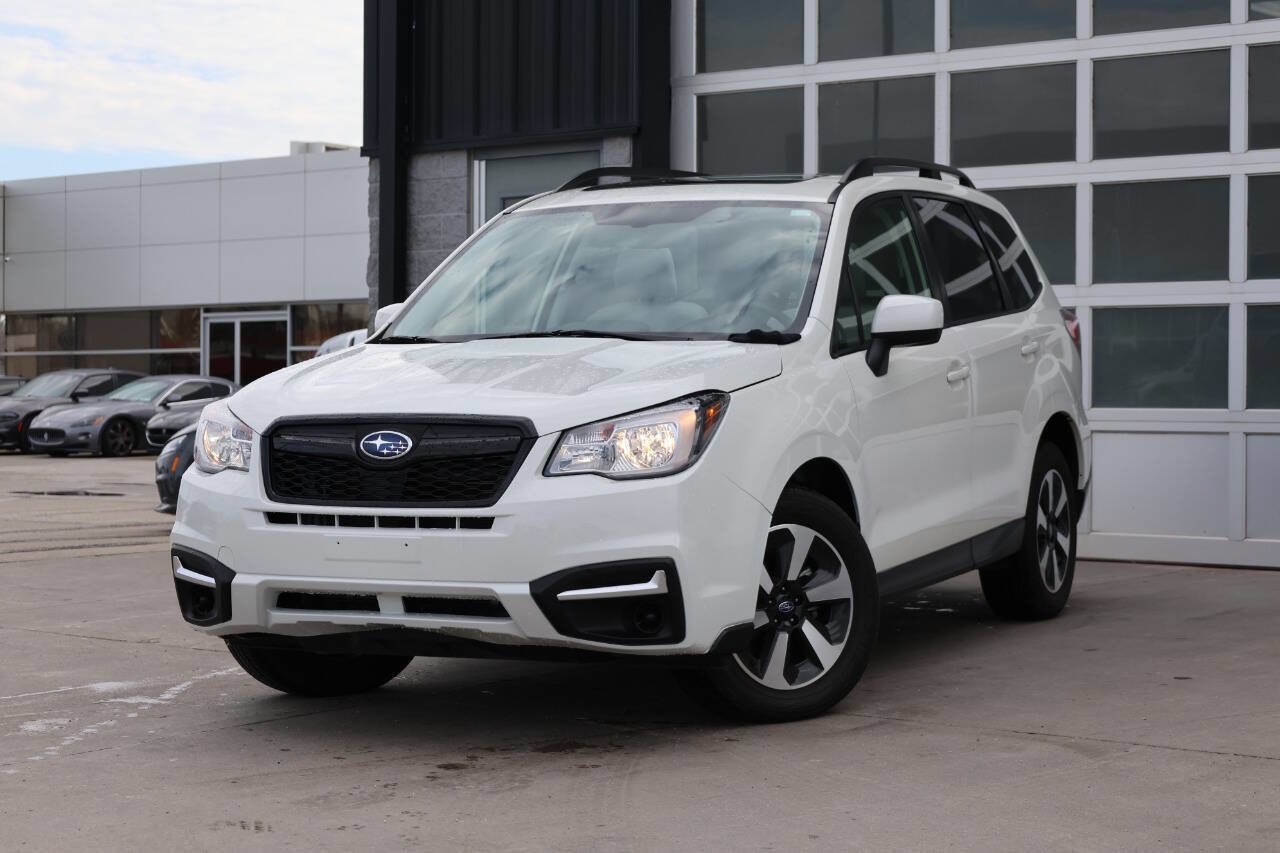 Used 2018 Subaru Forester 2.5i Premium w/ All-Weather Package AWD/4WD image 3
