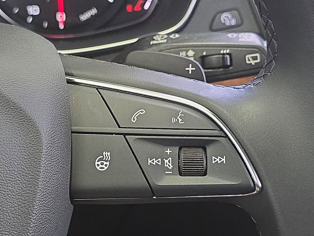 Used 2023 Audi Q5 2.0T Premium w/ Convenience Package image 15