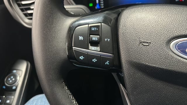 Used 2023 Ford Escape Active AWD/4WD image 12