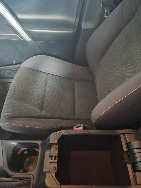 Used 2018 Toyota RAV4 XLE image 28