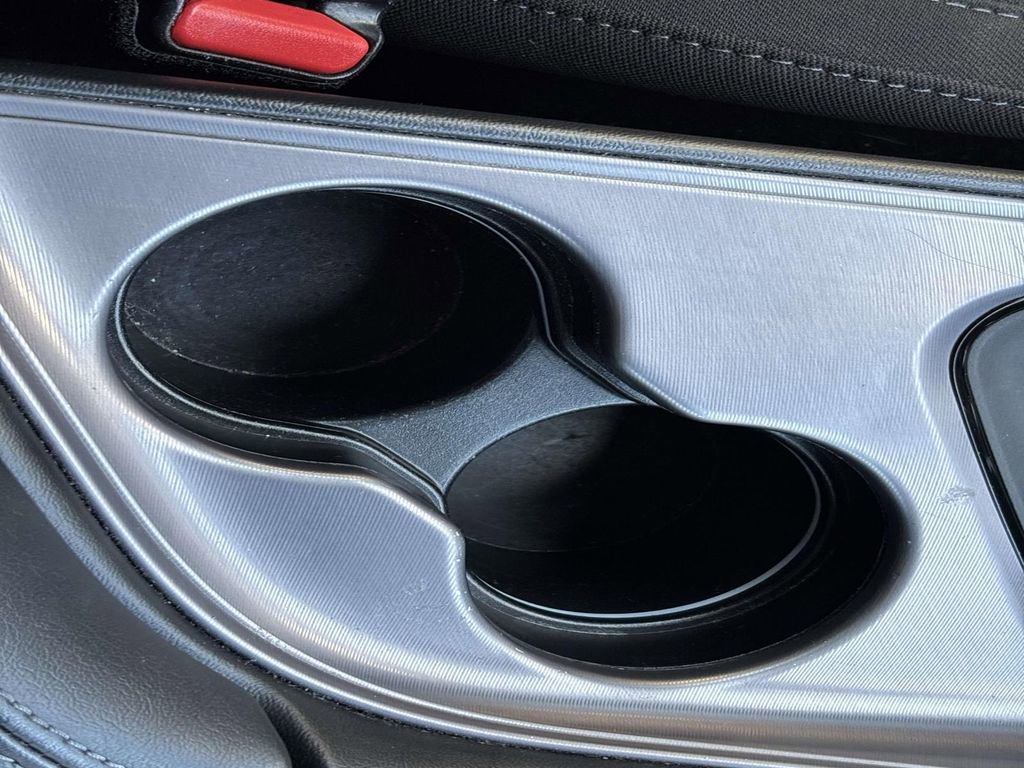 Used 2023 Dodge Challenger GT image 14