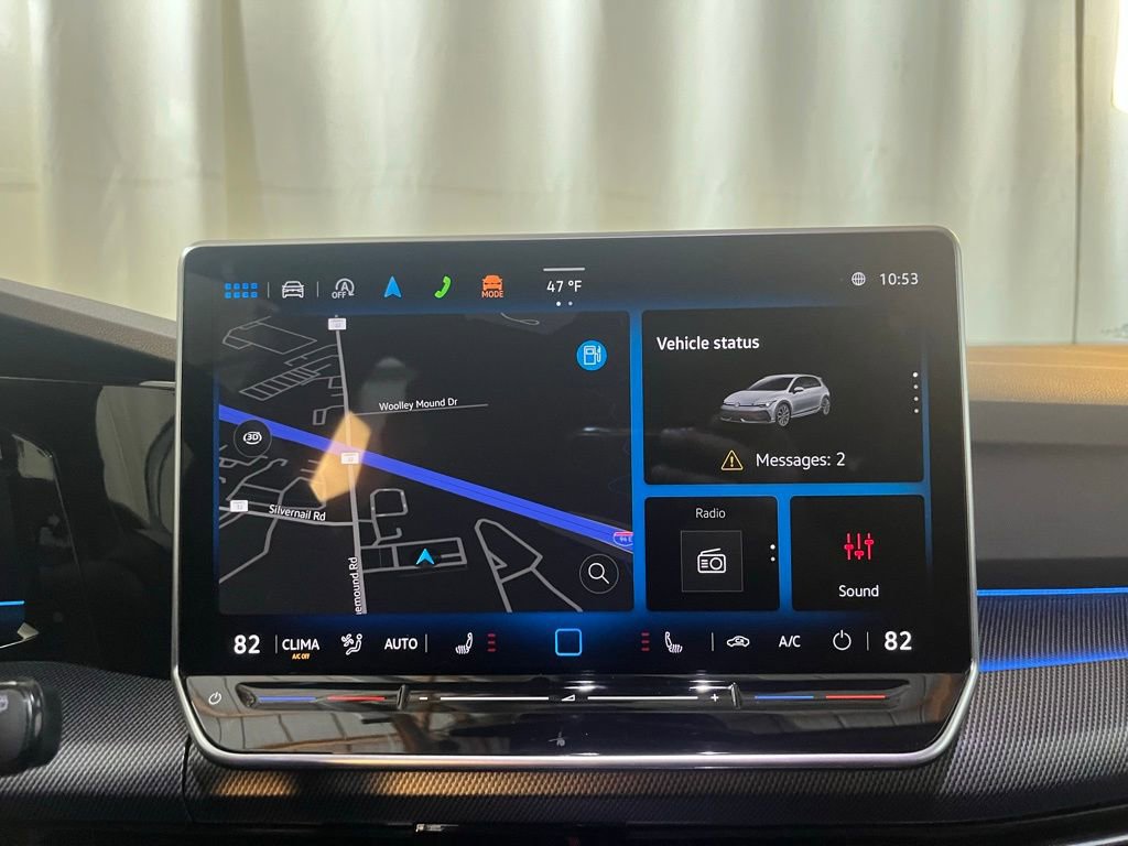 Certified 2025 Volkswagen Golf w/ Euro Stye Package image 17