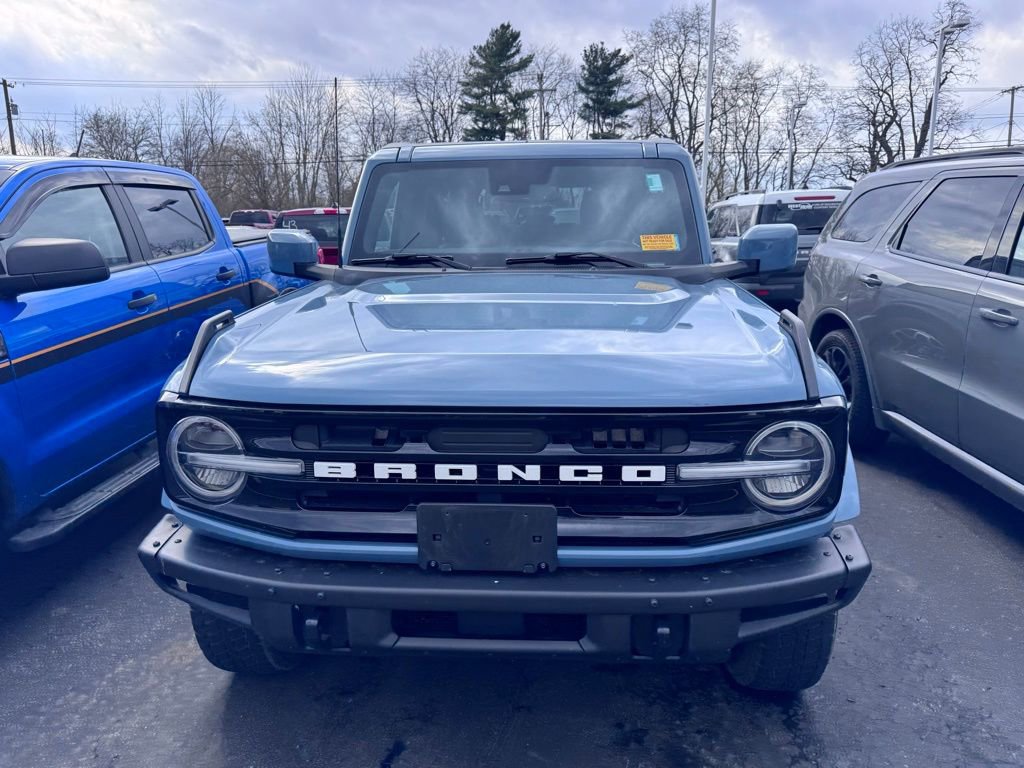 Used 2021 Ford Bronco Outer Banks AWD/4WD image 2
