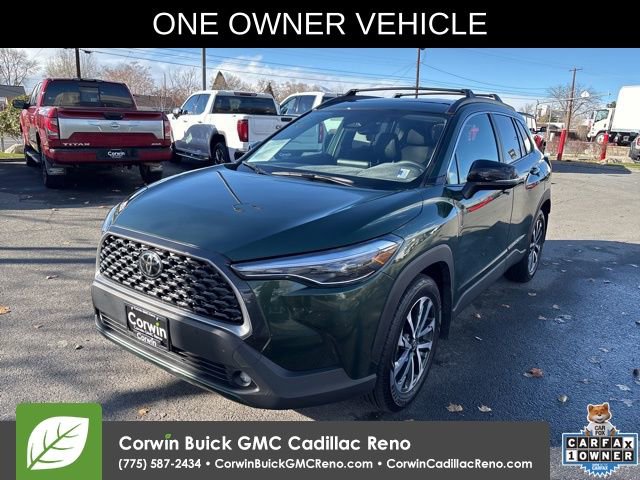 Used 2025 Toyota Corolla Cross XLE image 1