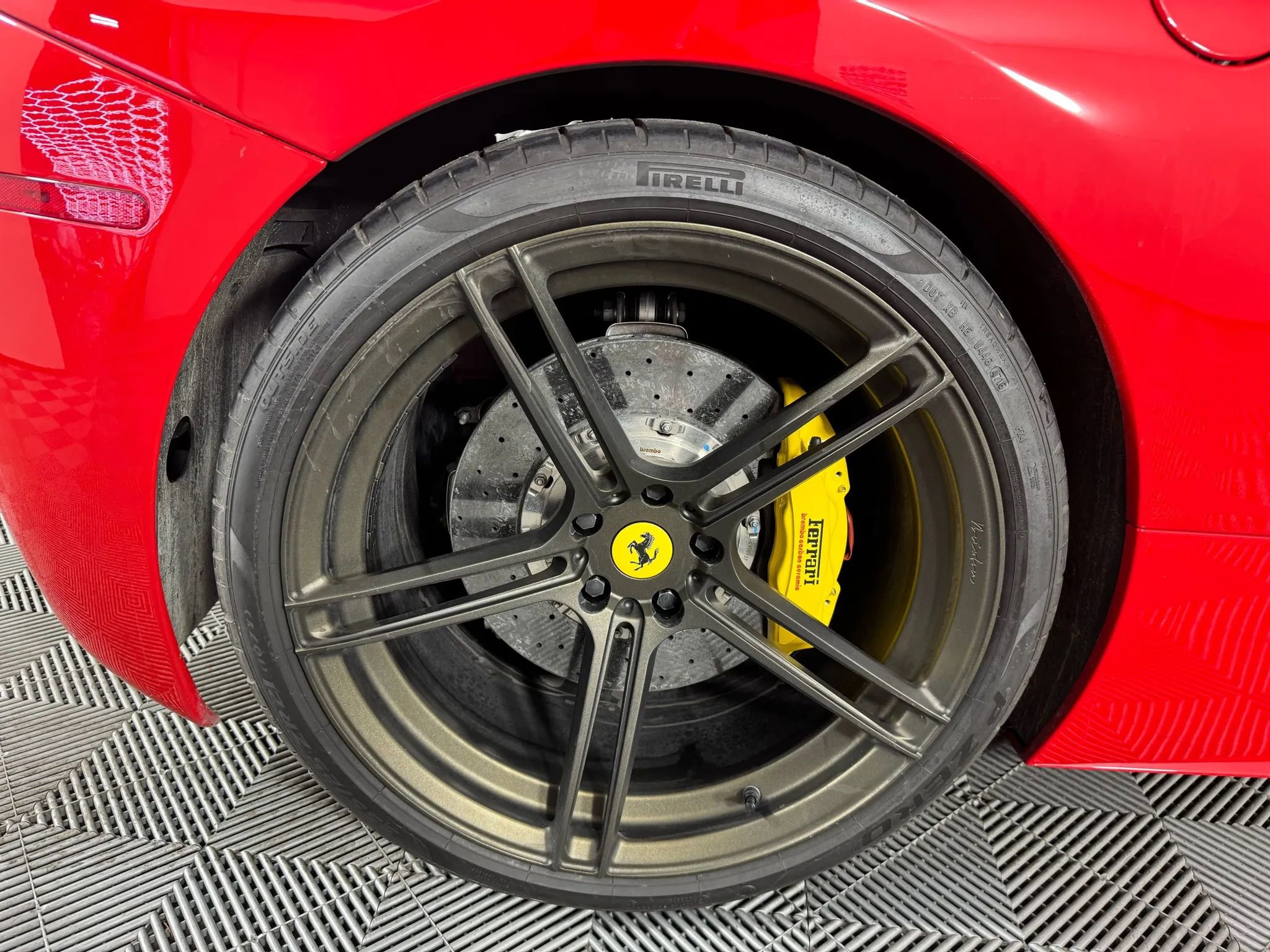 Used 2013 Ferrari 458 Italia Coupe image 38