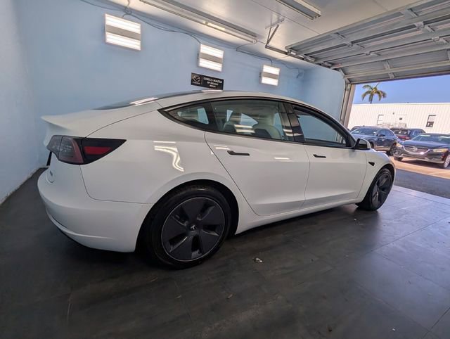 Used 2023 Tesla Model 3 Standard Range RWD image 10
