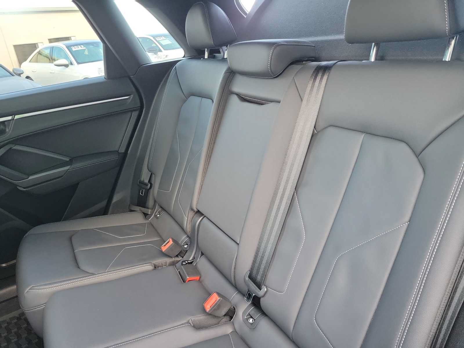 Certified 2024 Audi Q3 2.0T Premium AWD/4WD image 18