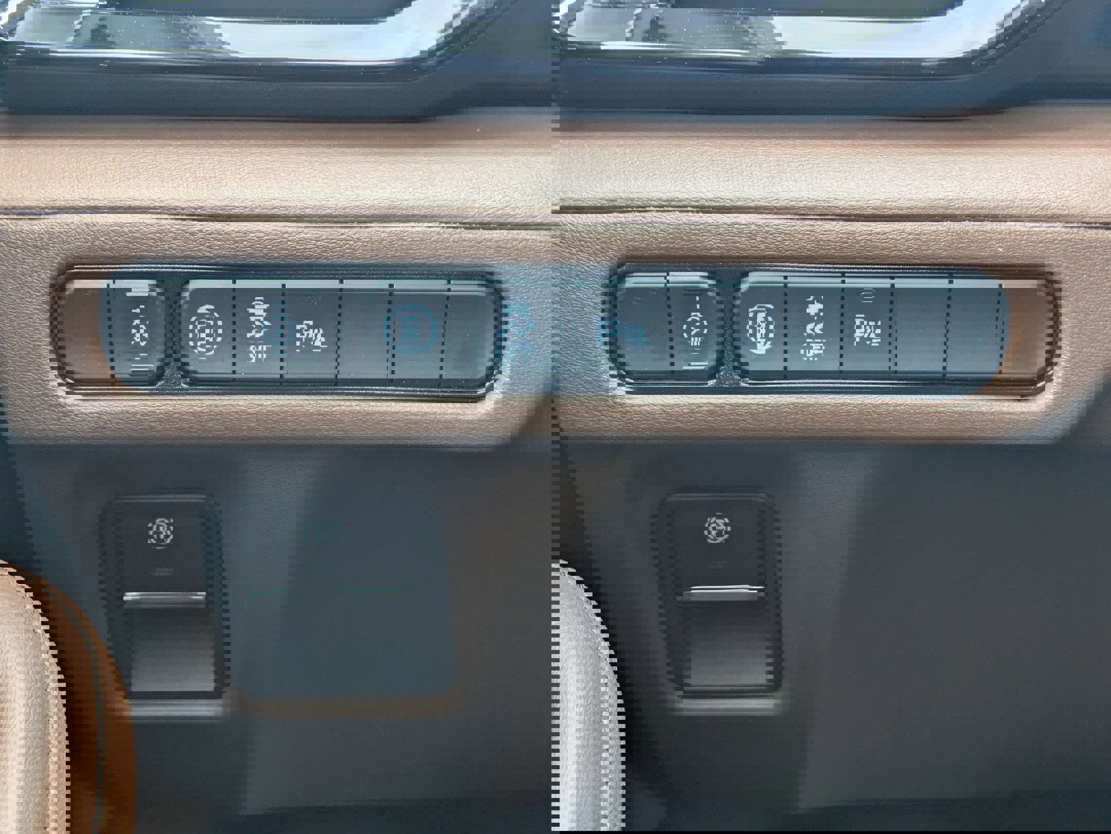 Used 2023 Acura MDX FWD w/ Technology Package image 18