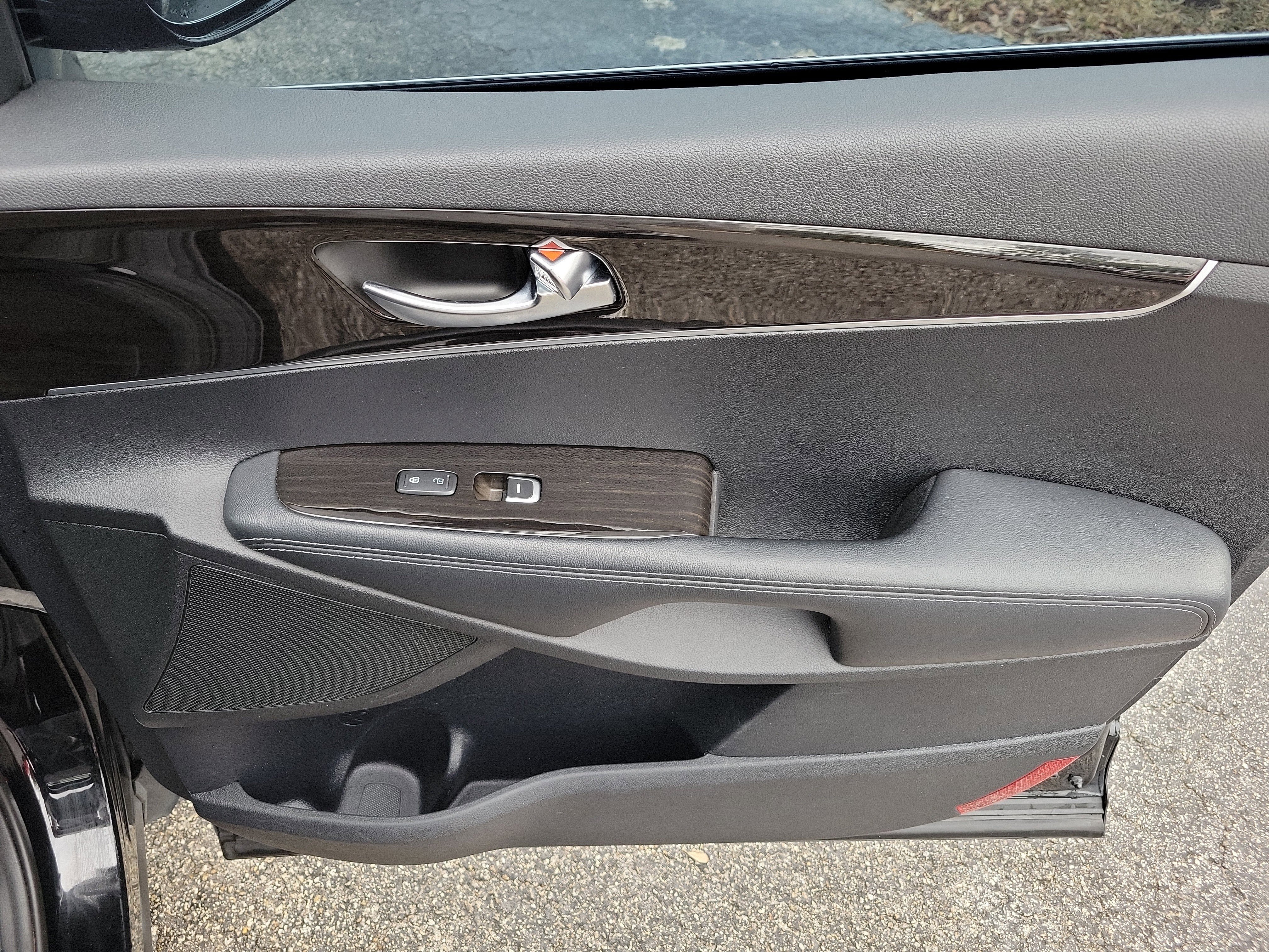 Used 2020 Kia Sorento L image 10