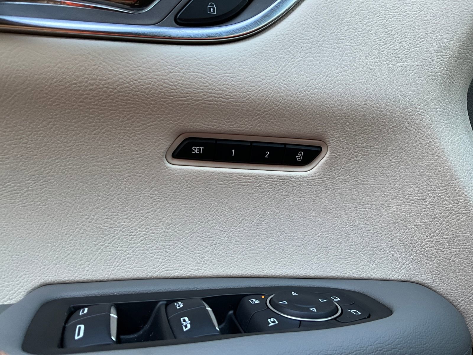 Certified 2021 Cadillac XT6 Premium Luxury image 14