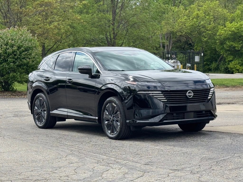 Used 2025 Nissan Murano Platinum AWD/4WD image 1