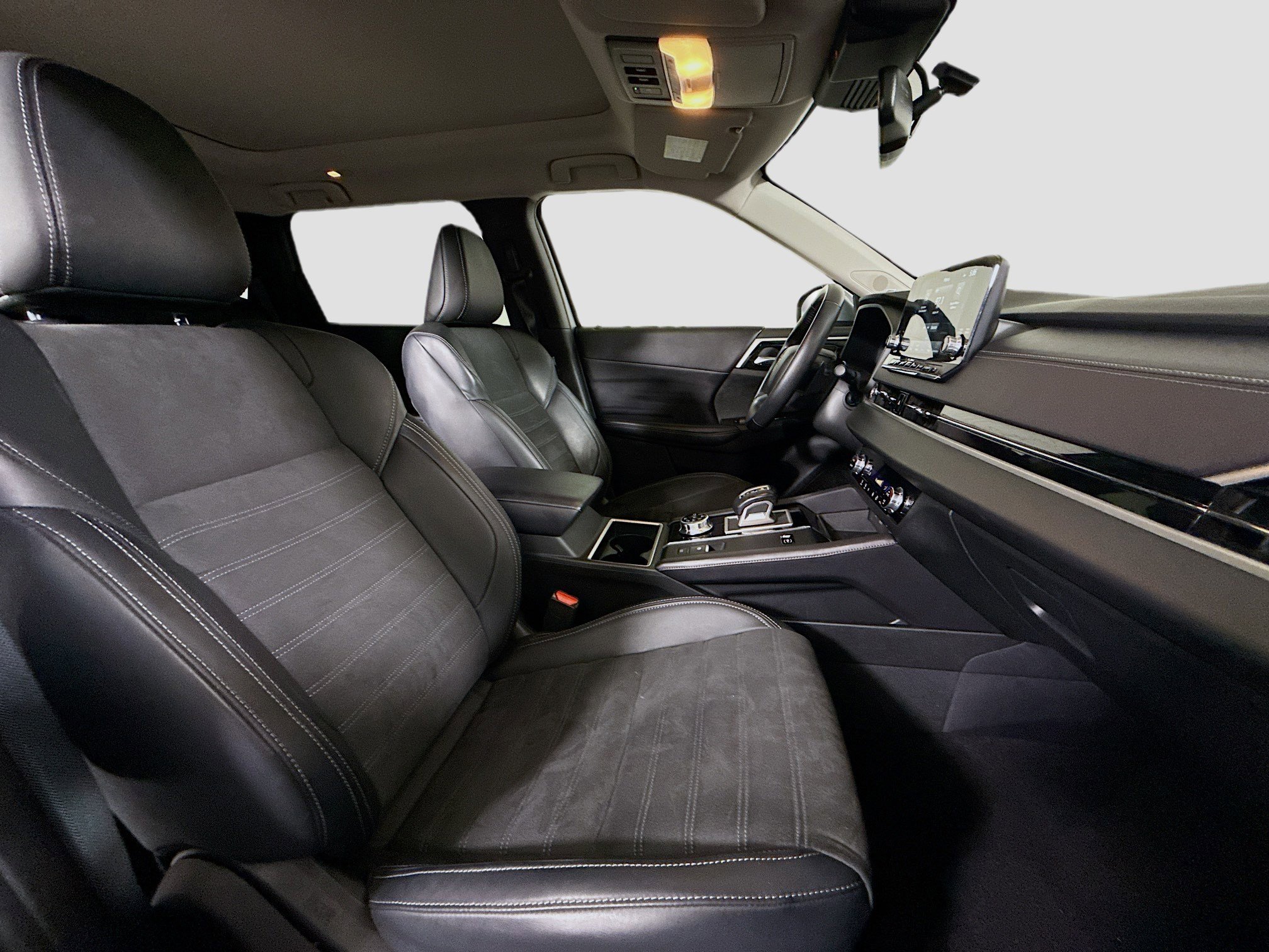 Used 2024 Mitsubishi Outlander Ralliart image 29