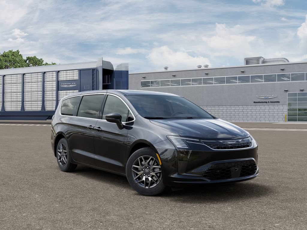 New 2027 Chrysler Pacifica Limited AWD/4WD image 5