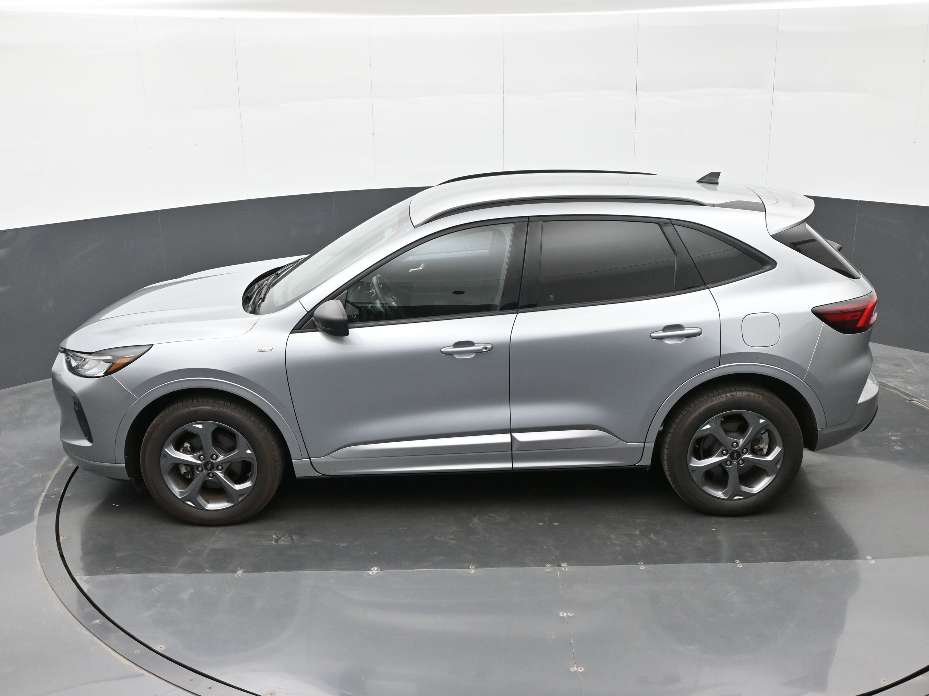 Used 2023 Ford Escape ST-Line image 37