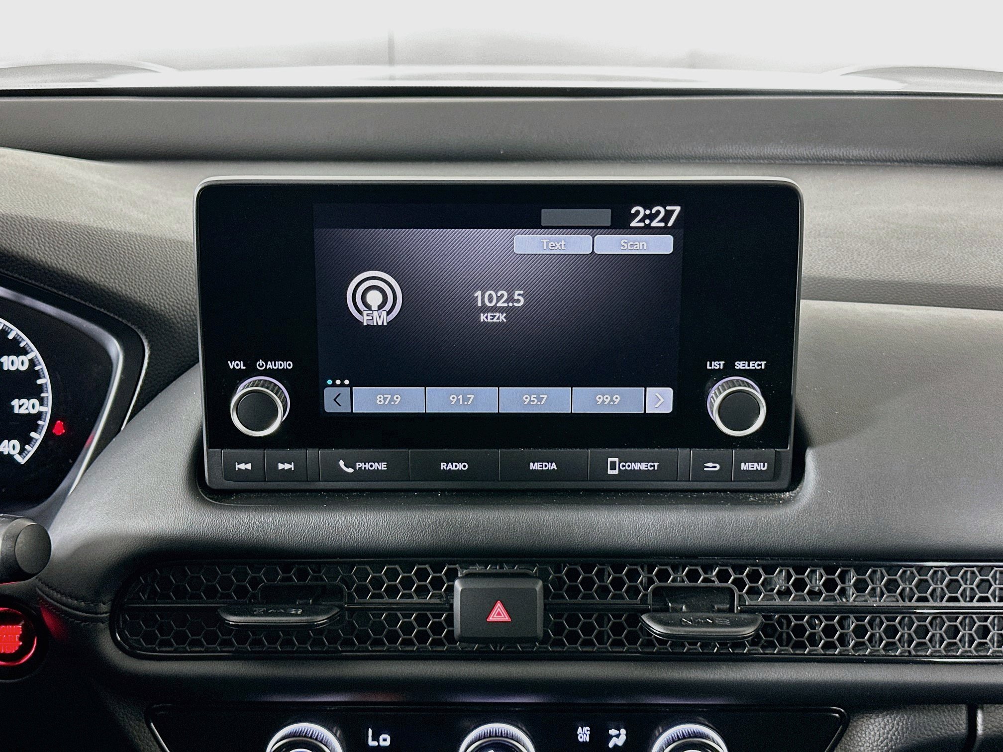 Used 2025 Honda HR-V LX image 19
