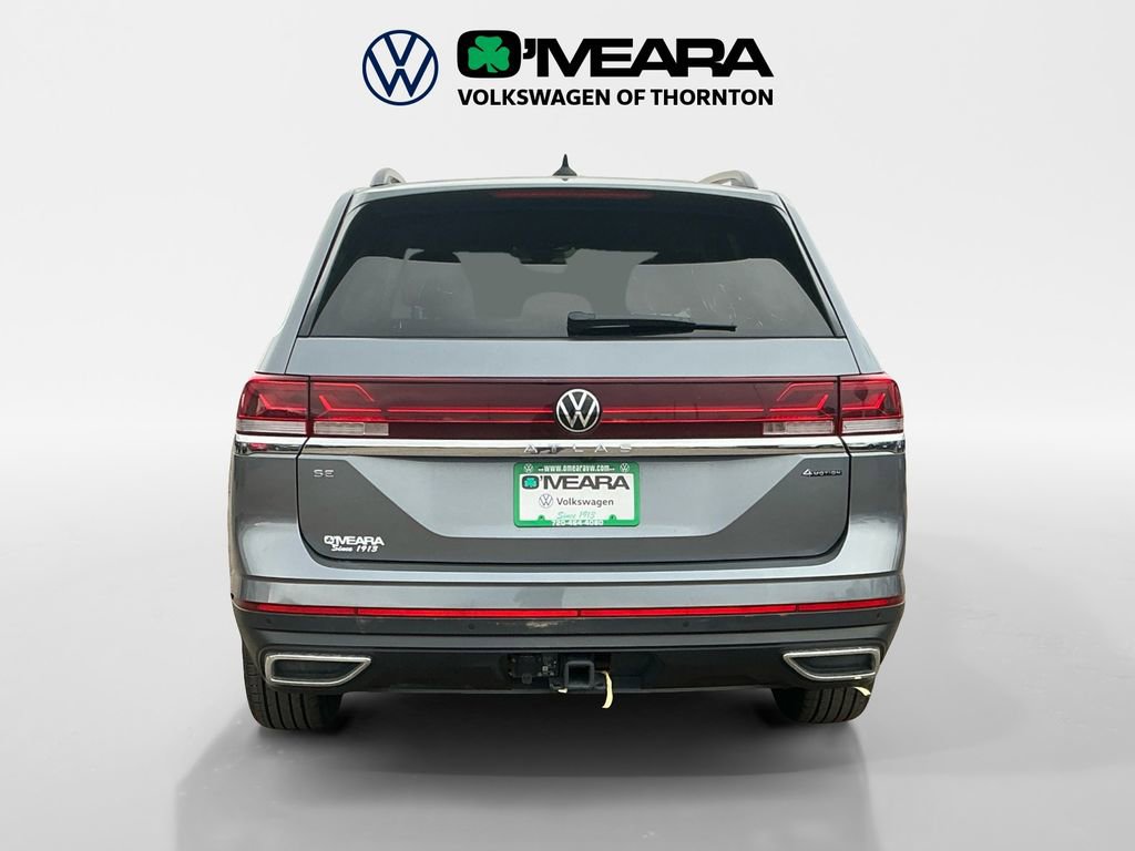 Used 2025 Volkswagen Atlas SE image 4